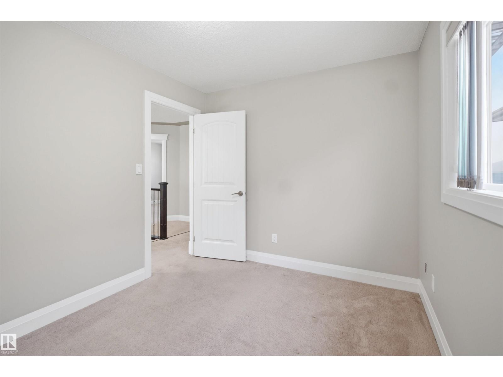 16807 54 ST NW - 28