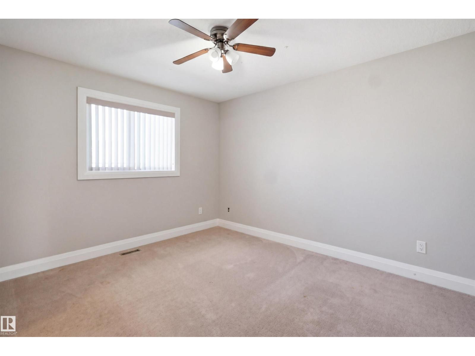 16807 54 ST NW - 29