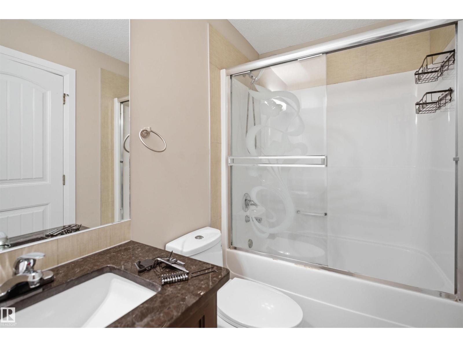 16807 54 ST NW - 32