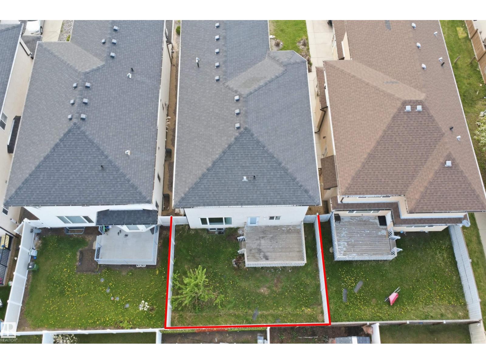 16807 54 ST NW - 53