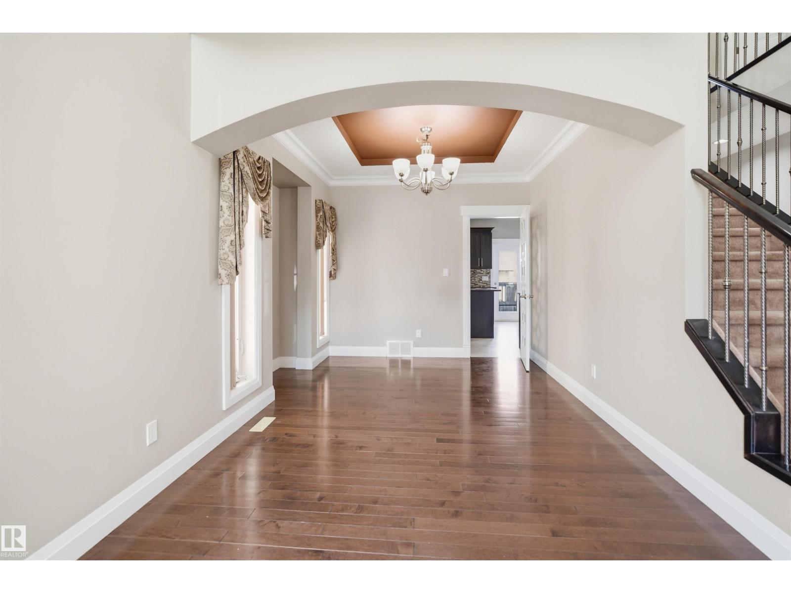 16807 54 ST NW - 7