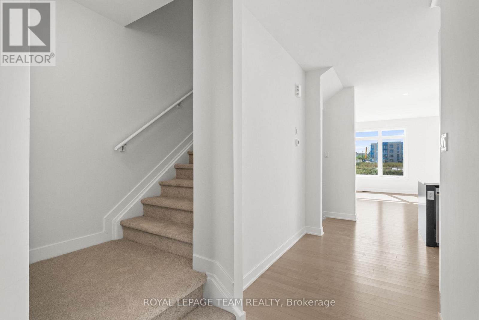 1024 MOORE STREET - 20