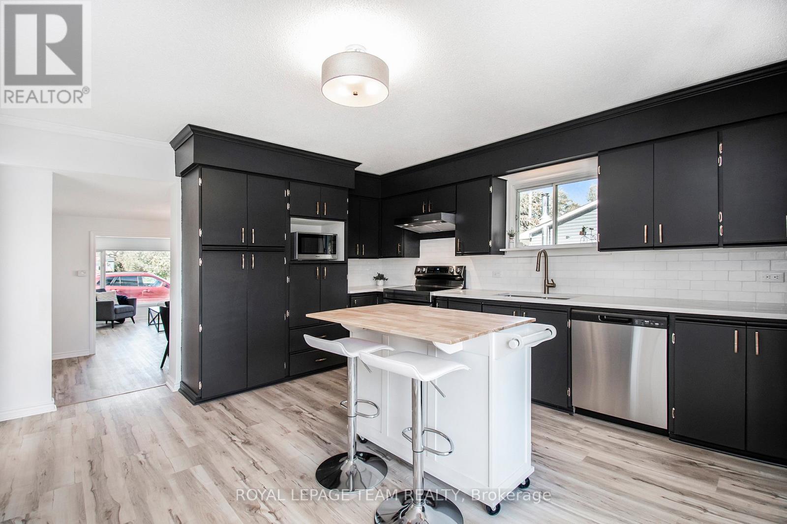 3267 YORKS CORNERS ROAD S - 8