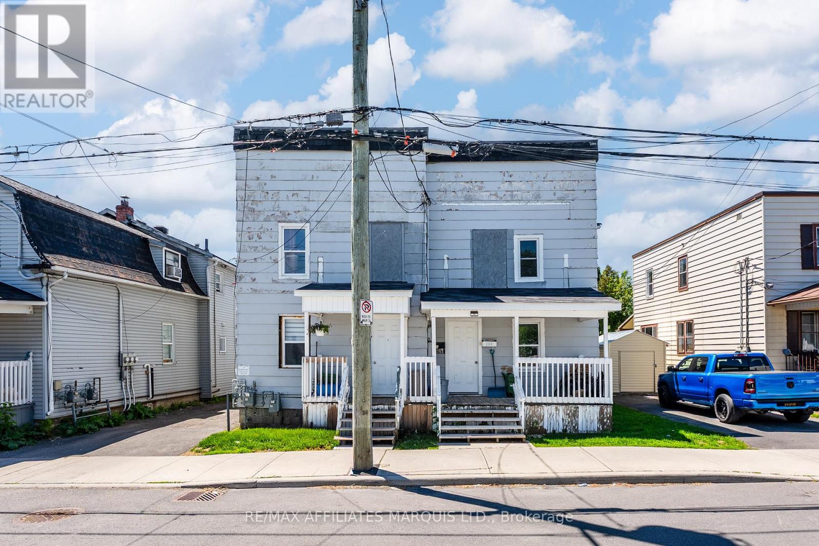 231 LOUISA STREET - 1
