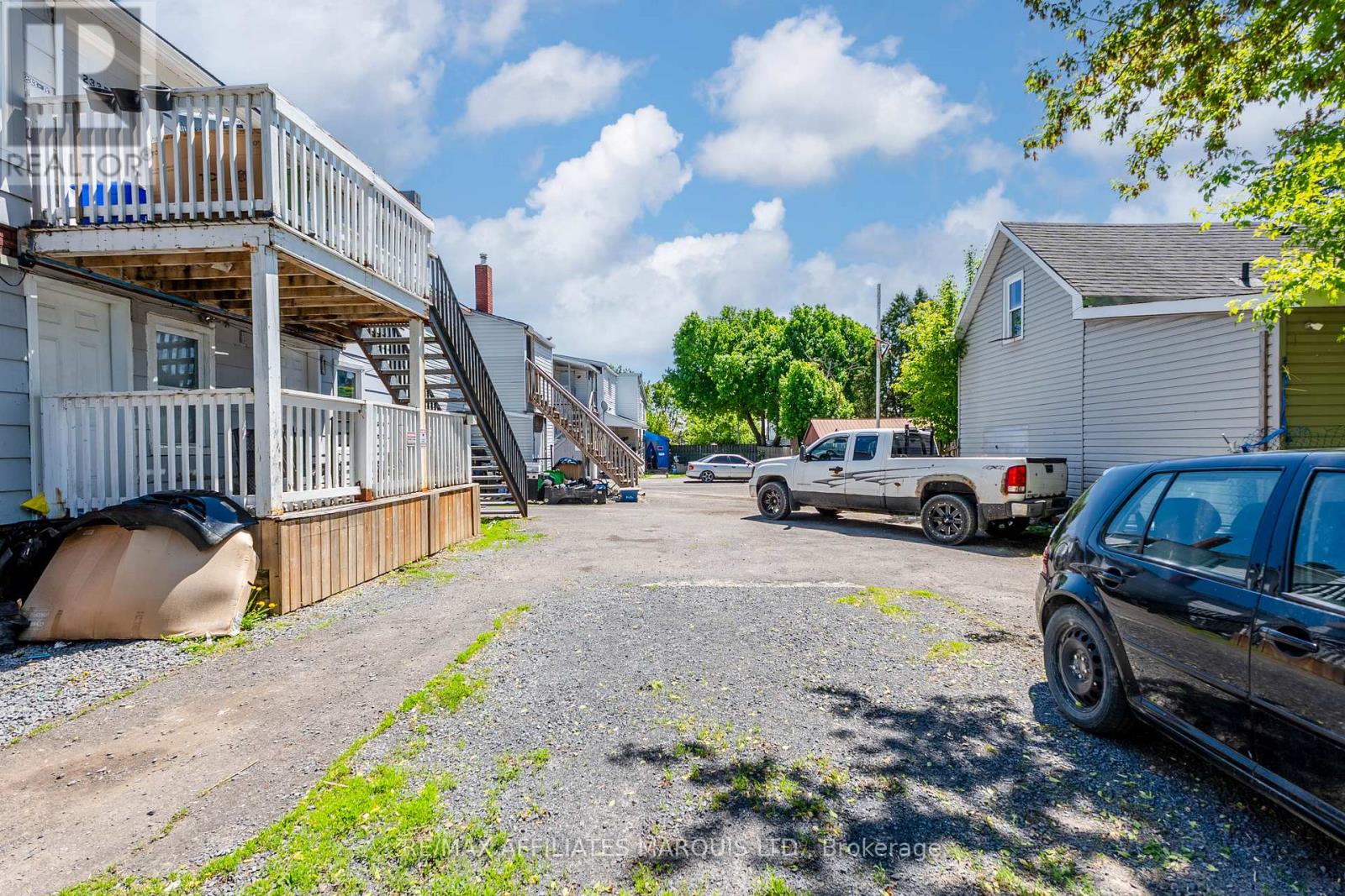 231 LOUISA STREET - 9