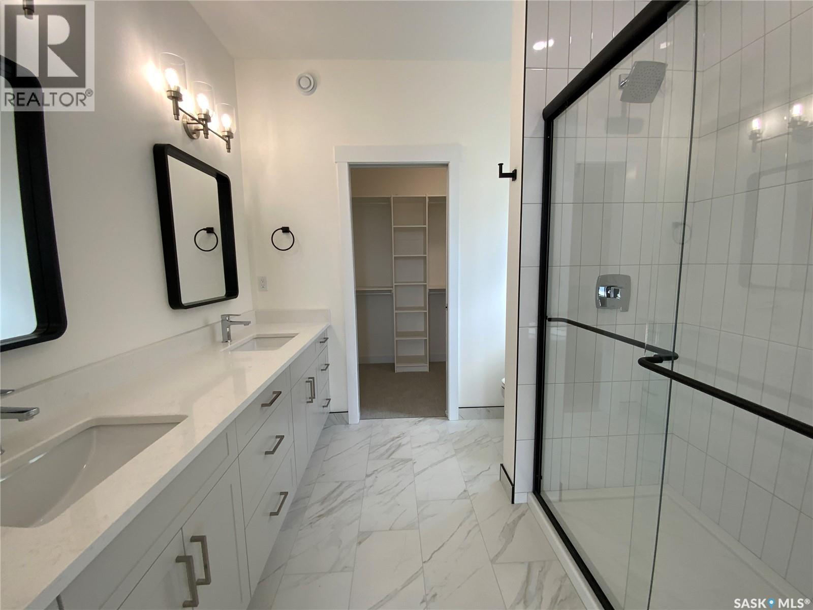 242 Doran WAY - 7