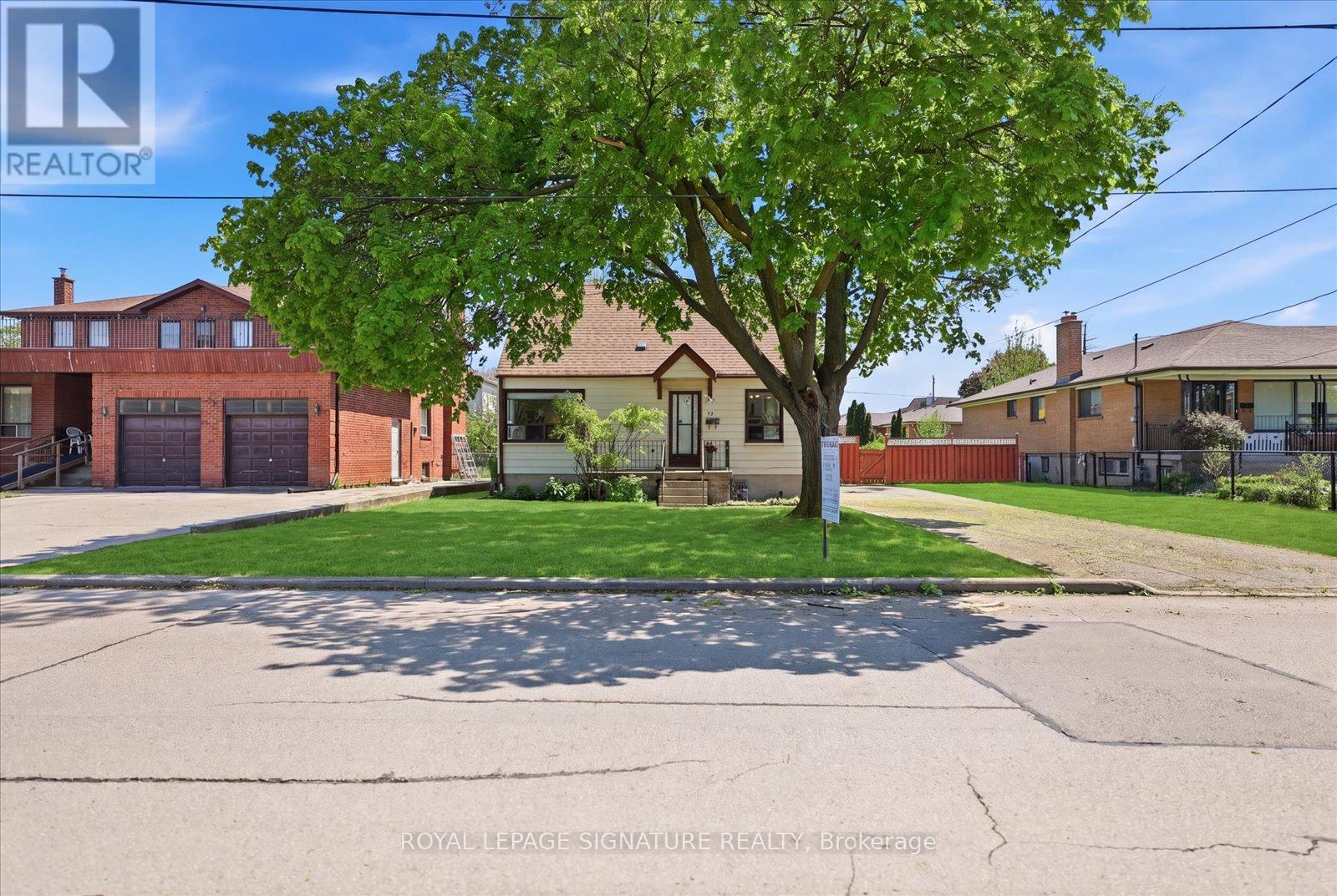 95 GLEN LONG AVENUE - Image 2