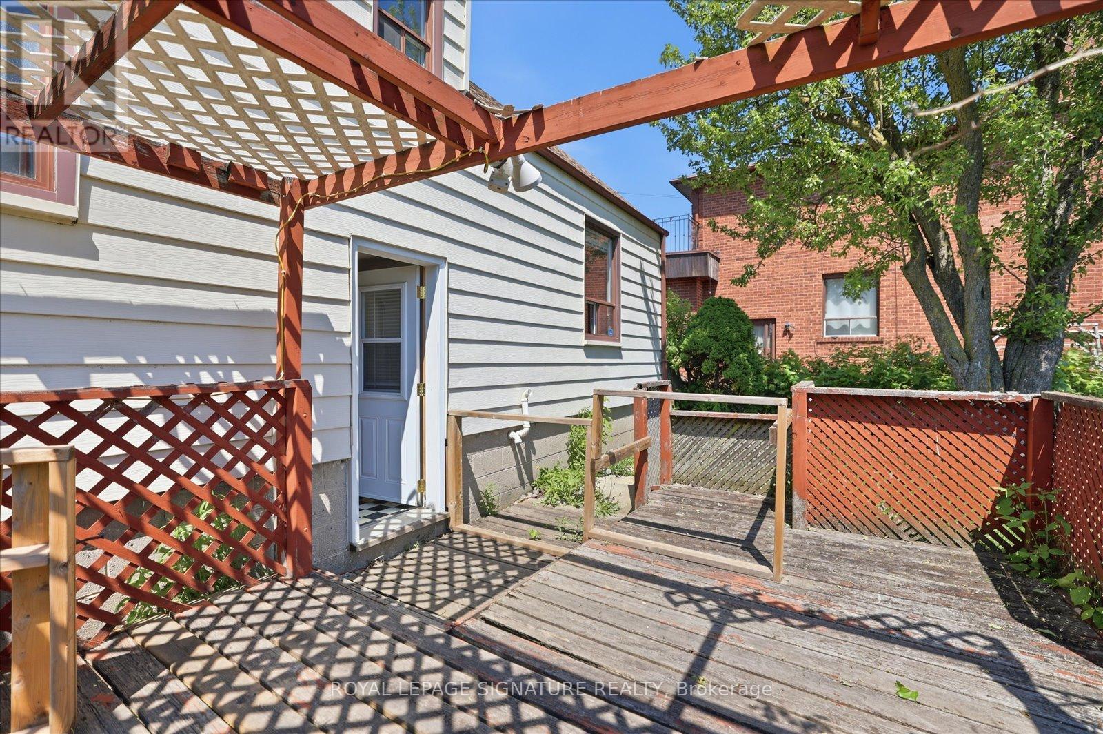95 GLEN LONG AVENUE - 27