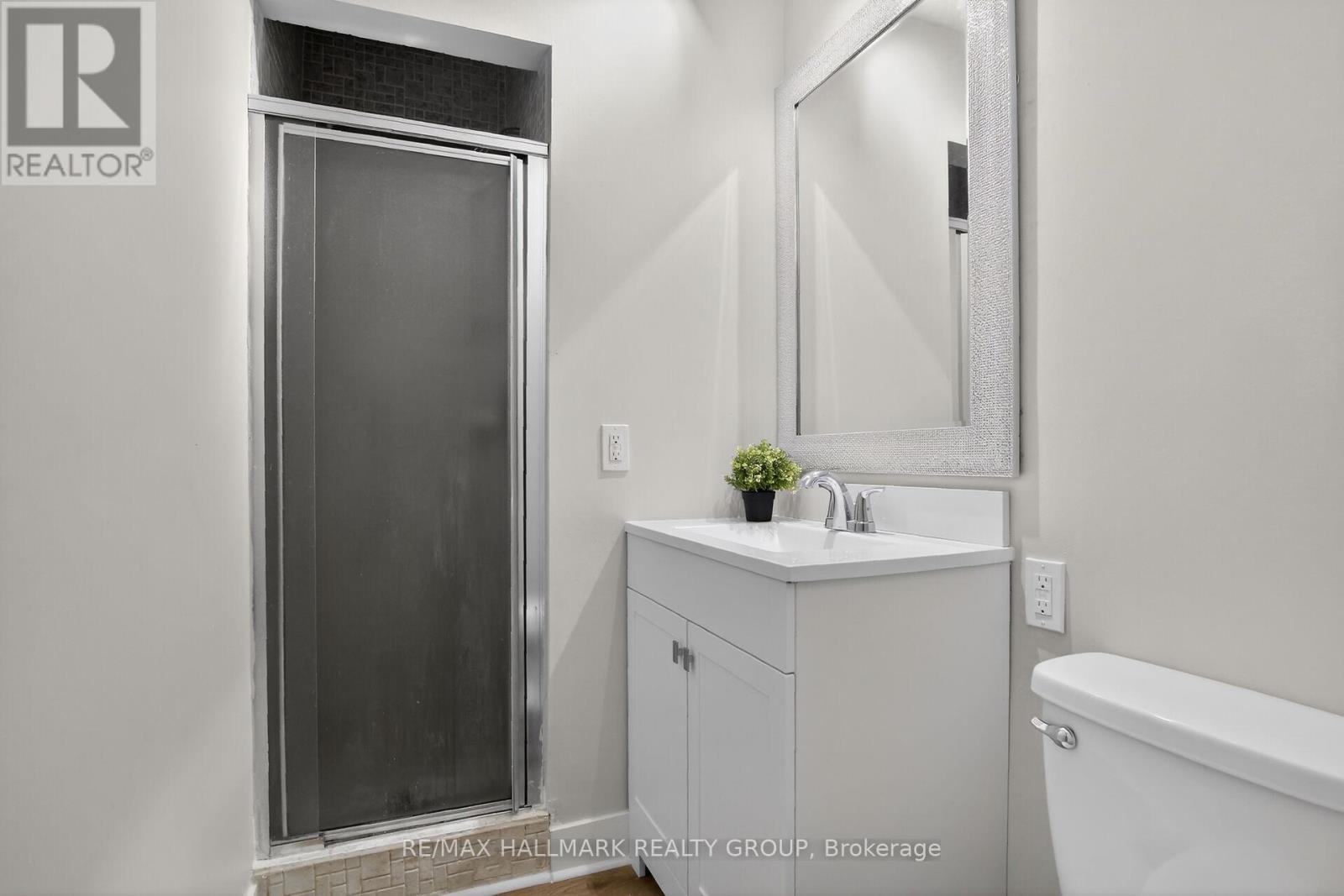 2 BIRDSTONE AVENUE - 13