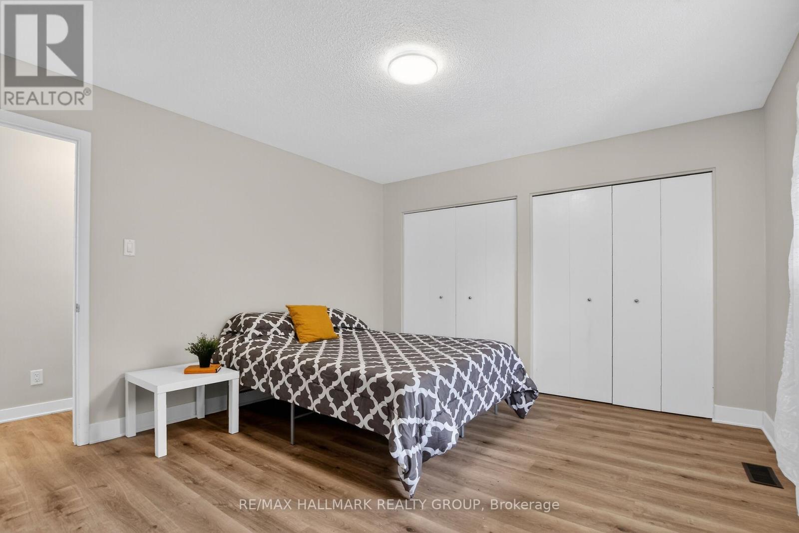 2 BIRDSTONE AVENUE - 14