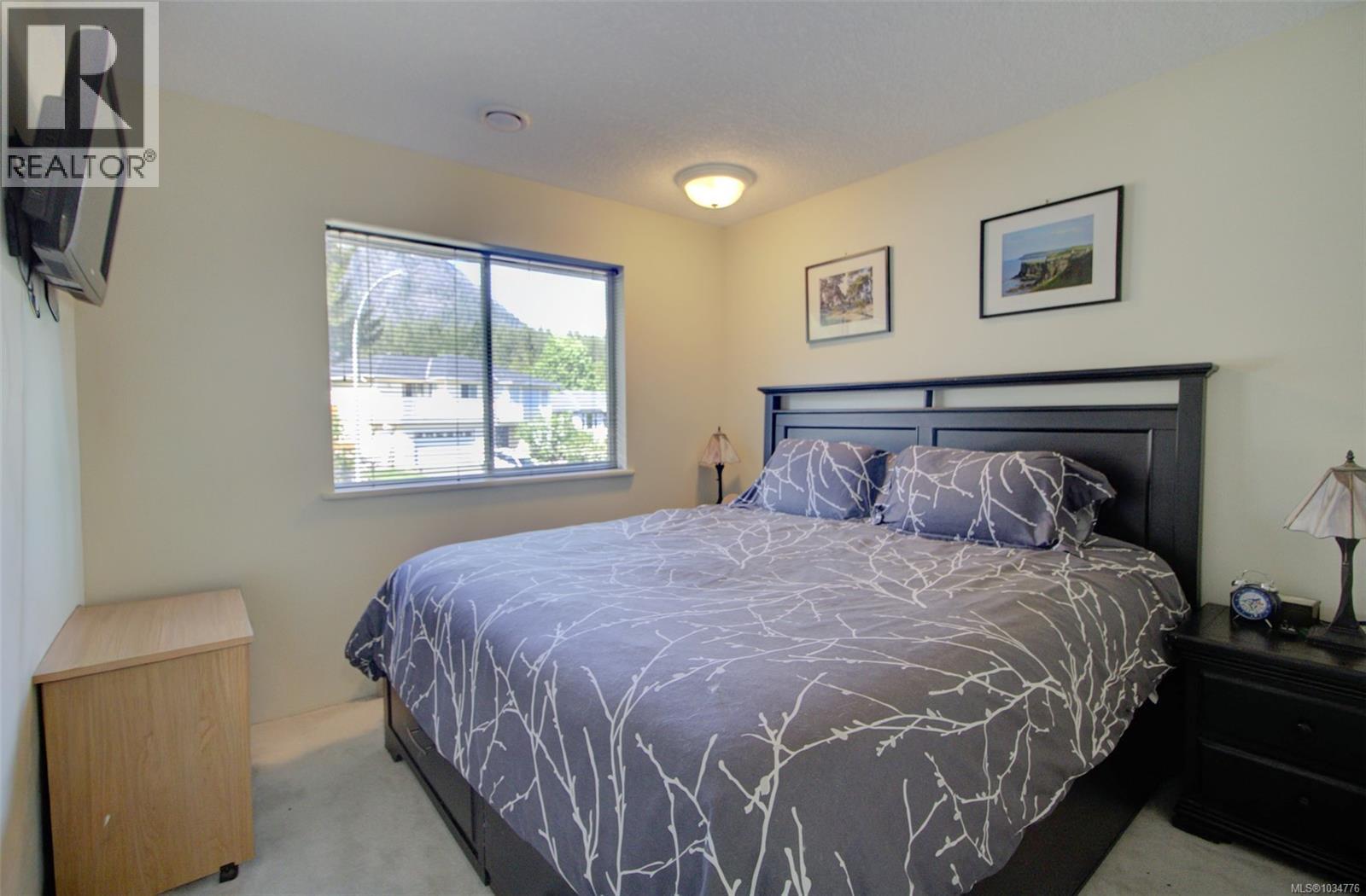 414 Donner Dr - 20