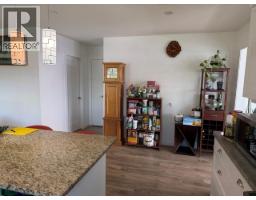 647 Clifton Road, Kelowna, BC V1V1A7 Photo 38