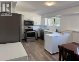 647 Clifton Road, Kelowna, BC V1V1A7 Photo 41