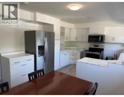 647 Clifton Road, Kelowna, BC V1V1A7 Photo 32