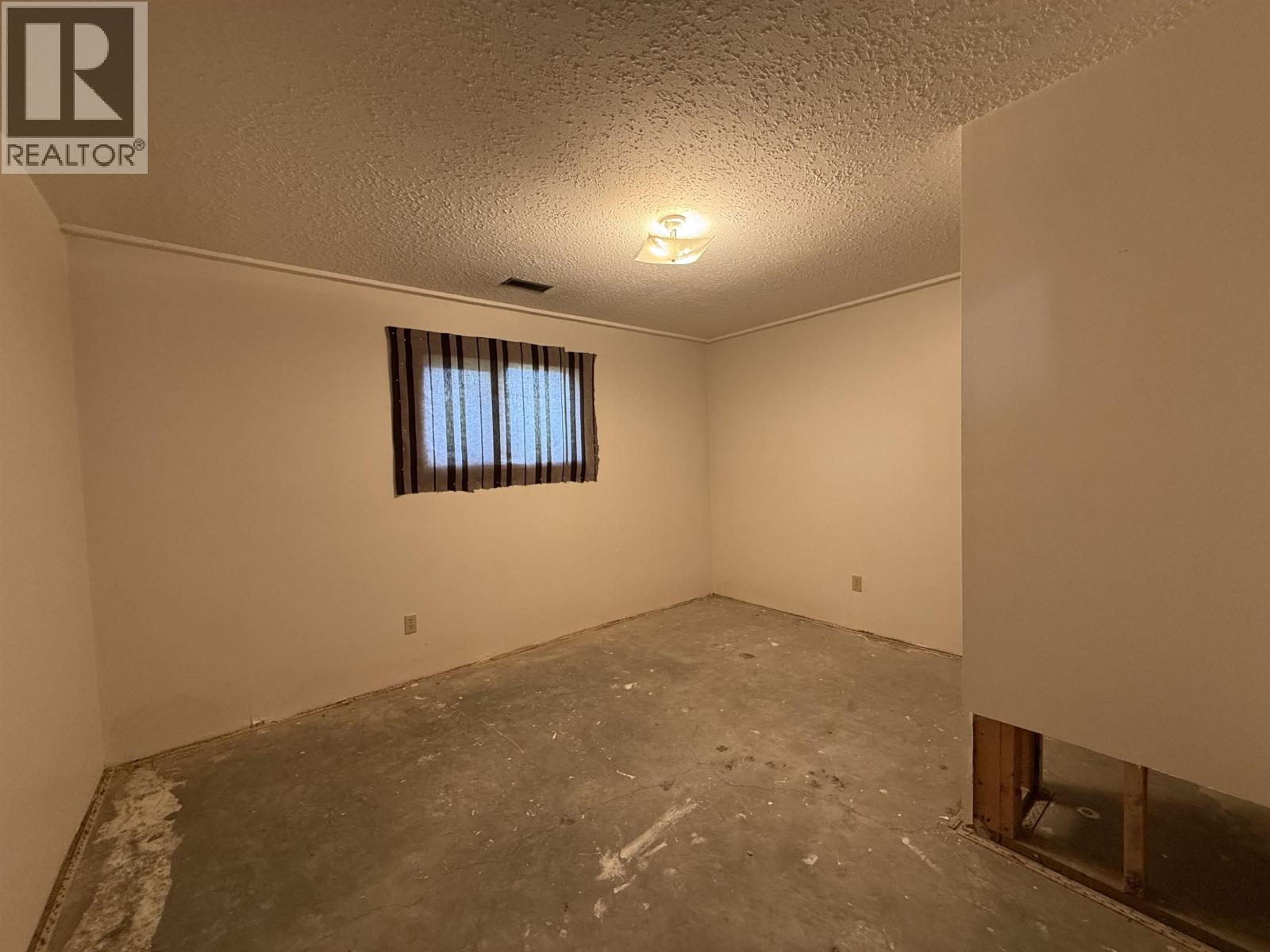 3687 FIRST AVENUE - 8