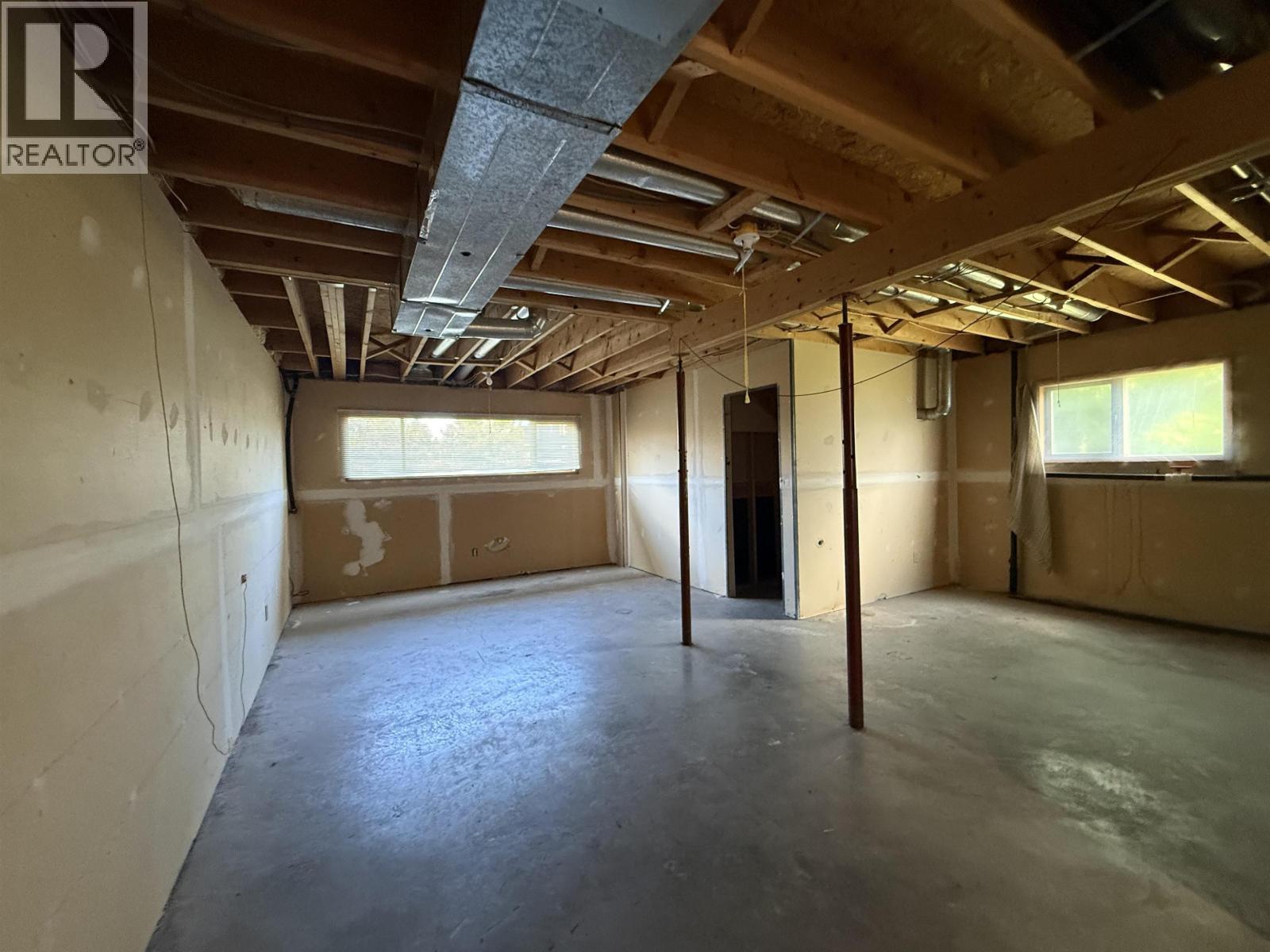 3687 FIRST AVENUE - 10