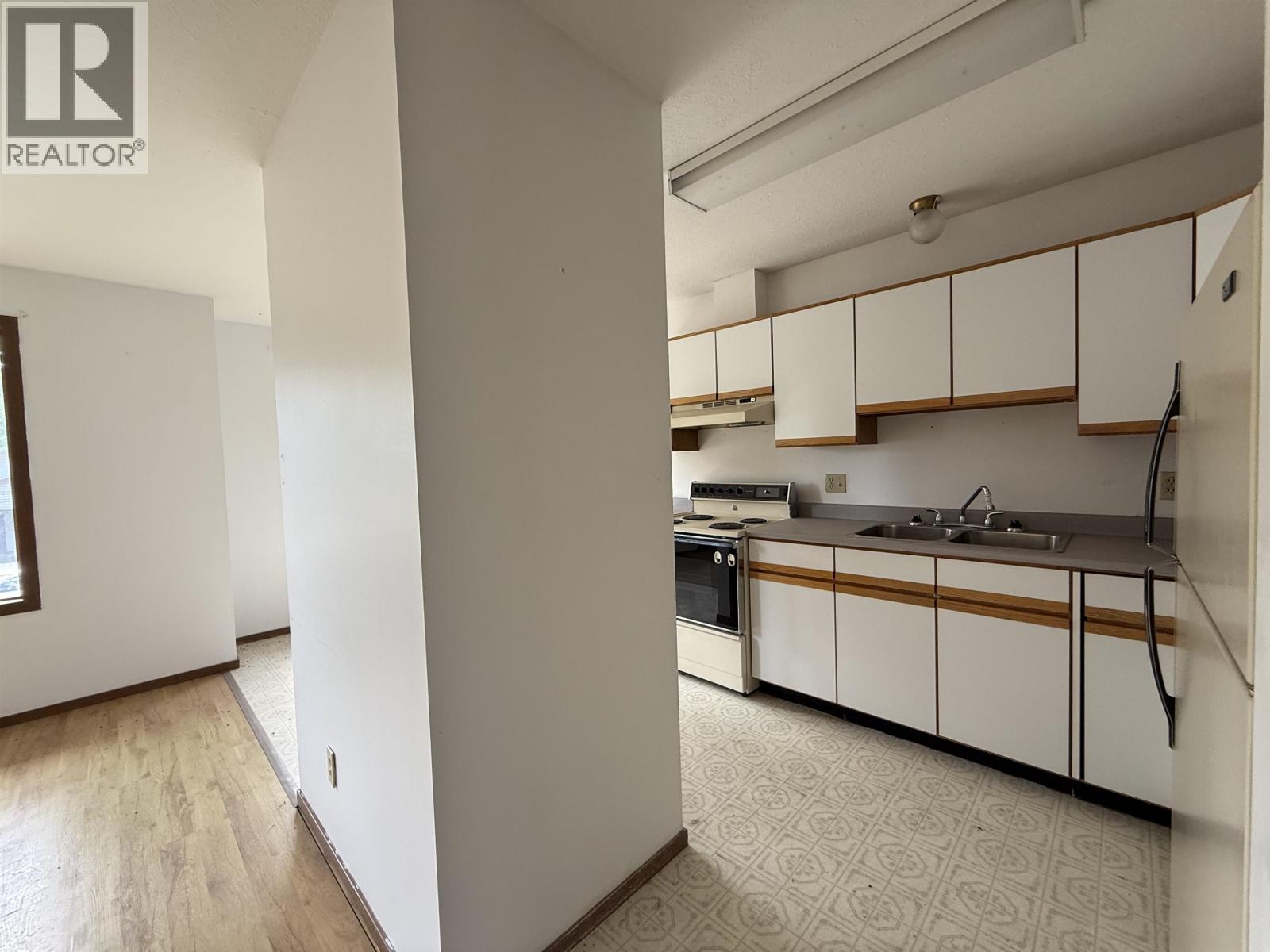 3512 SECOND AVENUE - 6