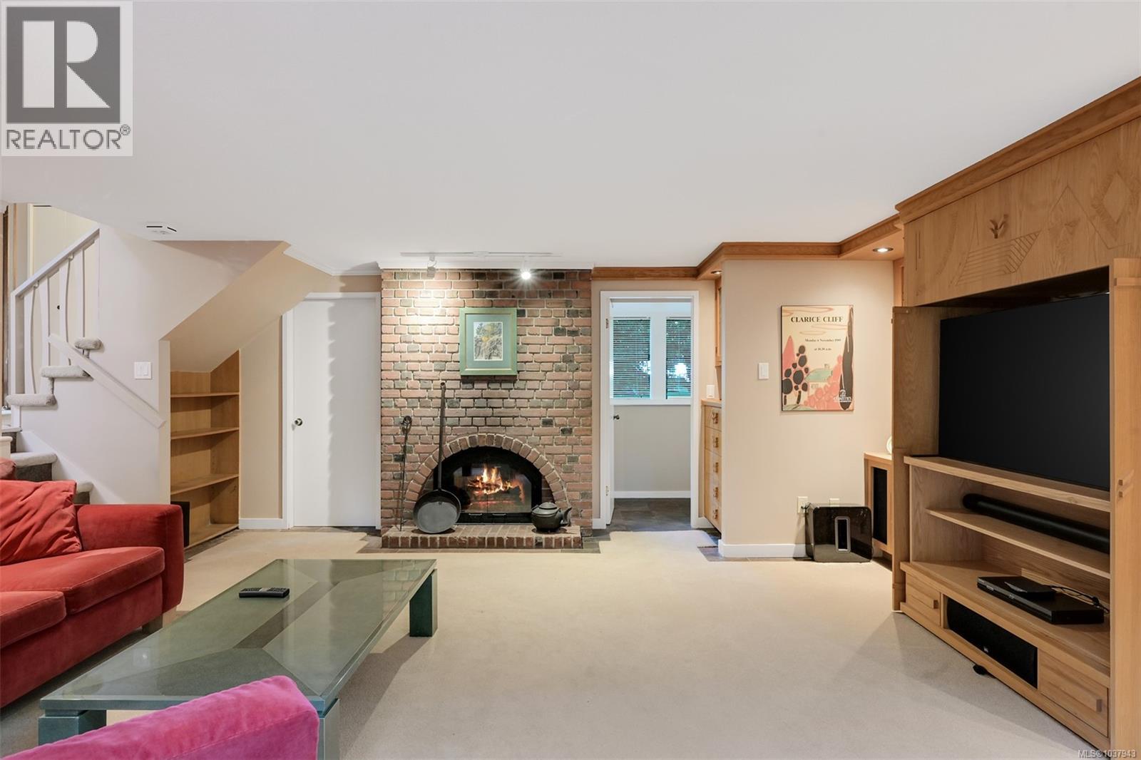 4500 Edgewood Pl - 24