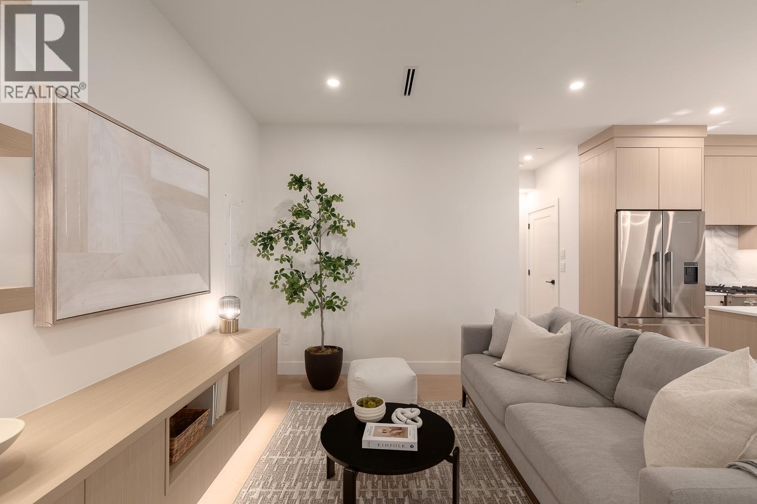 1 3635 TURNER Street - photo 2