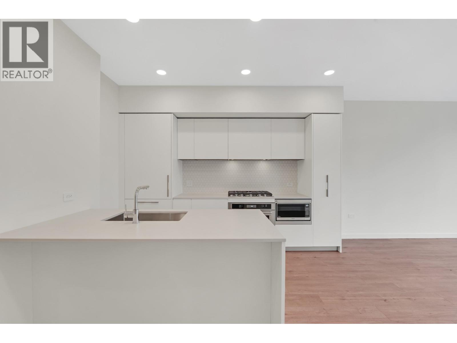 401 1500 SCOTT CRESCENT, Squamish