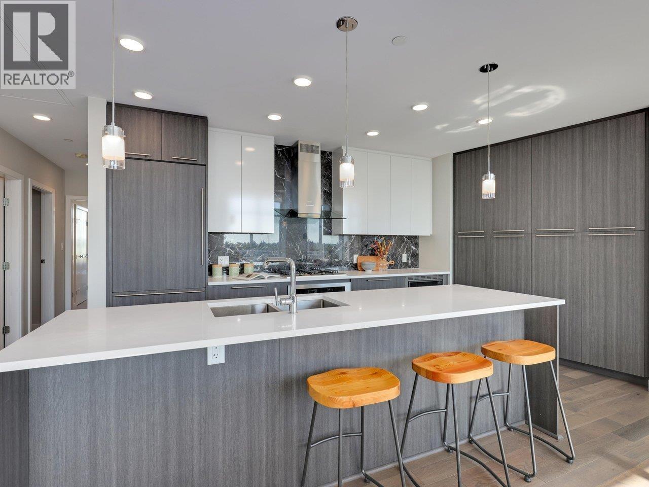 604 5033 CAMBIE STREET, Vancouver