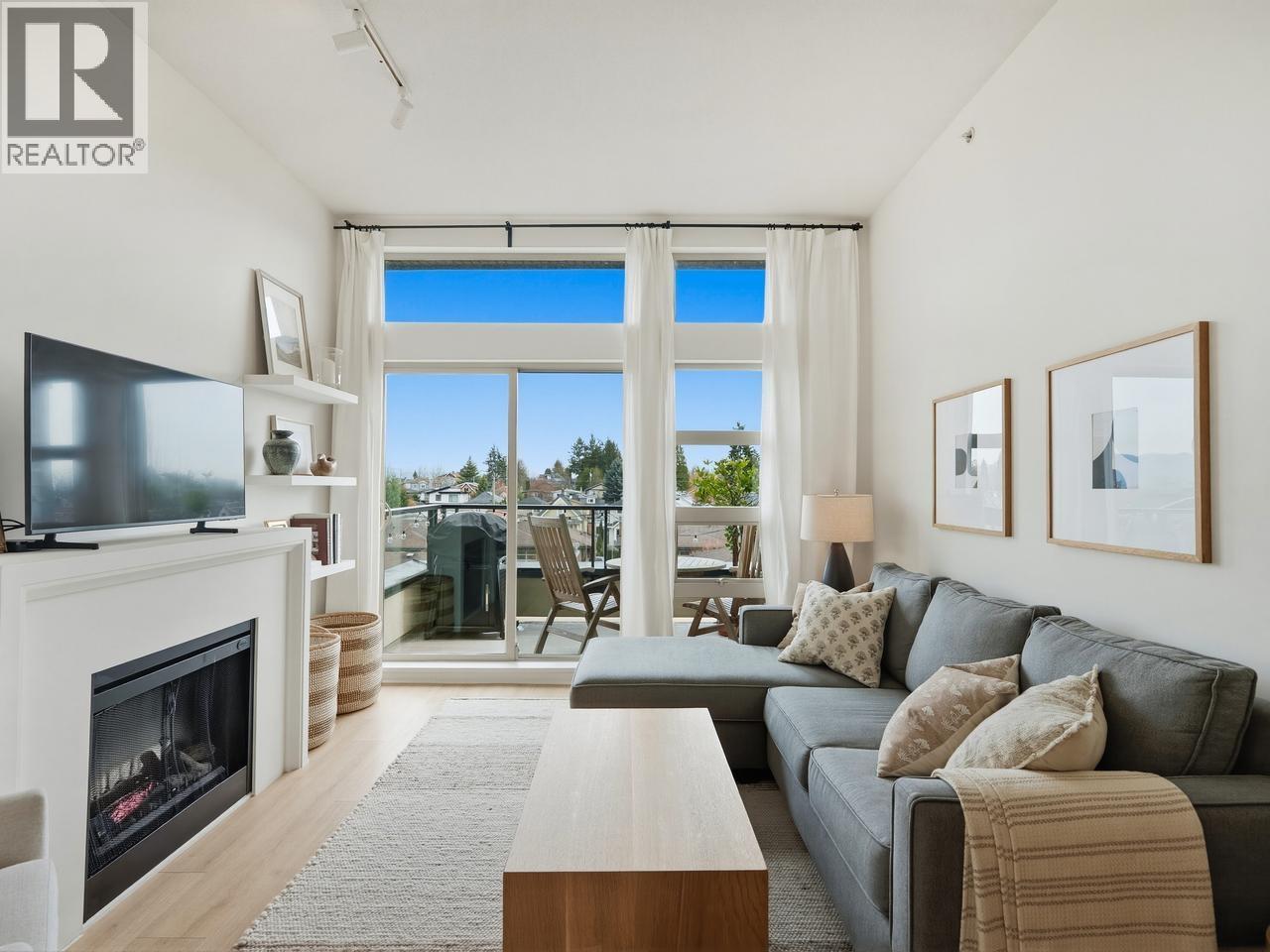 414 738 E 29TH AVENUE, Vancouver