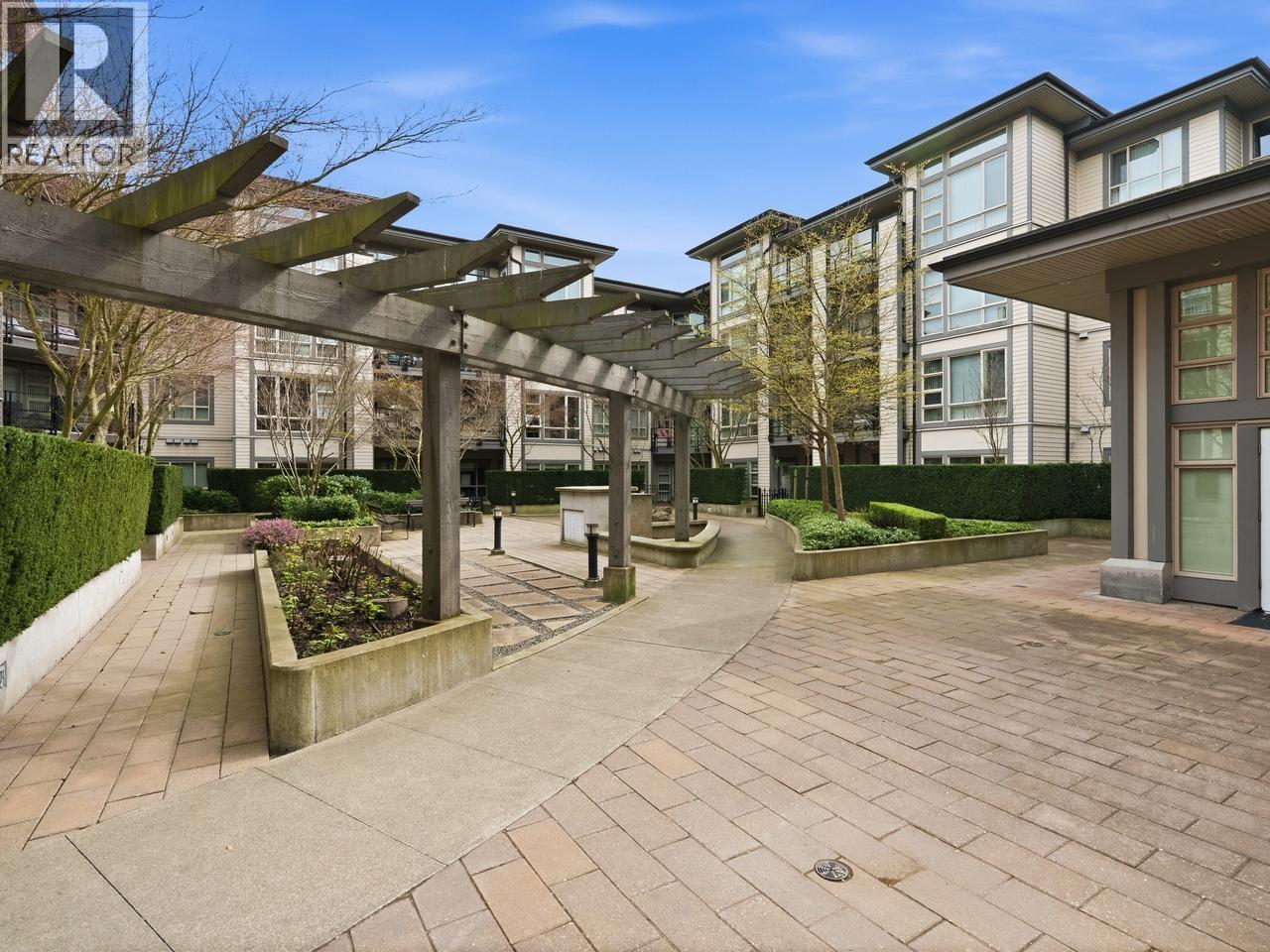 414 738 E 29TH AVENUE, Vancouver