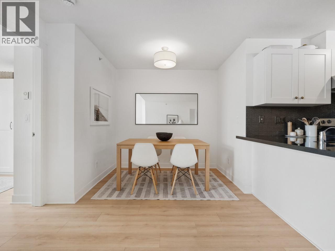 414 738 E 29TH AVENUE, Vancouver