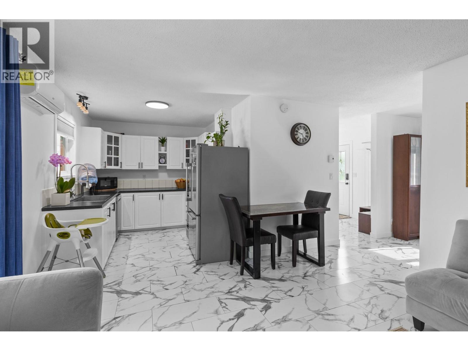 700 Fraser Road - 19