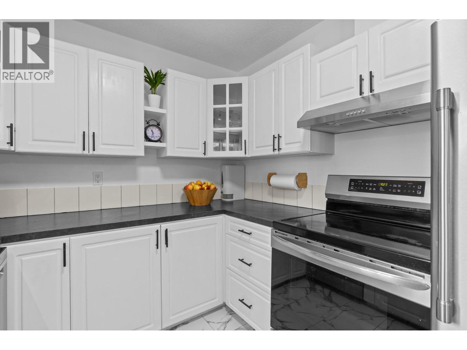 700 Fraser Road - 24