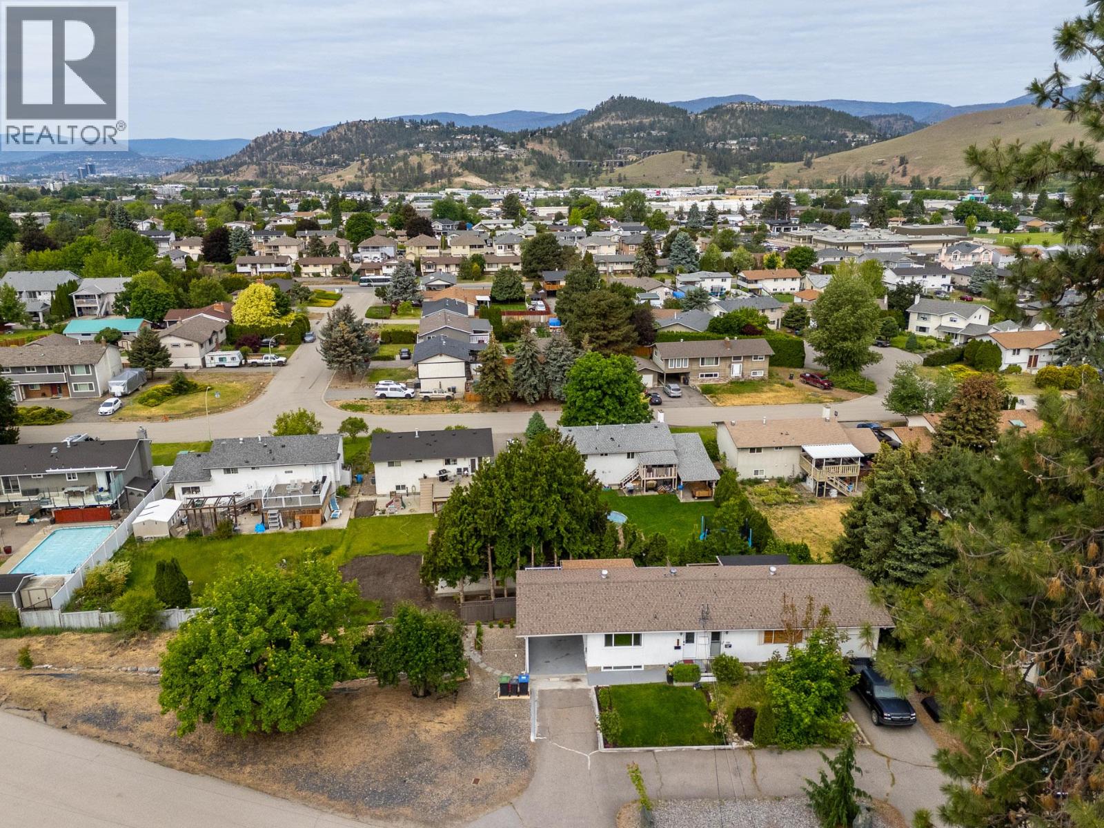 700 Fraser Road - 55