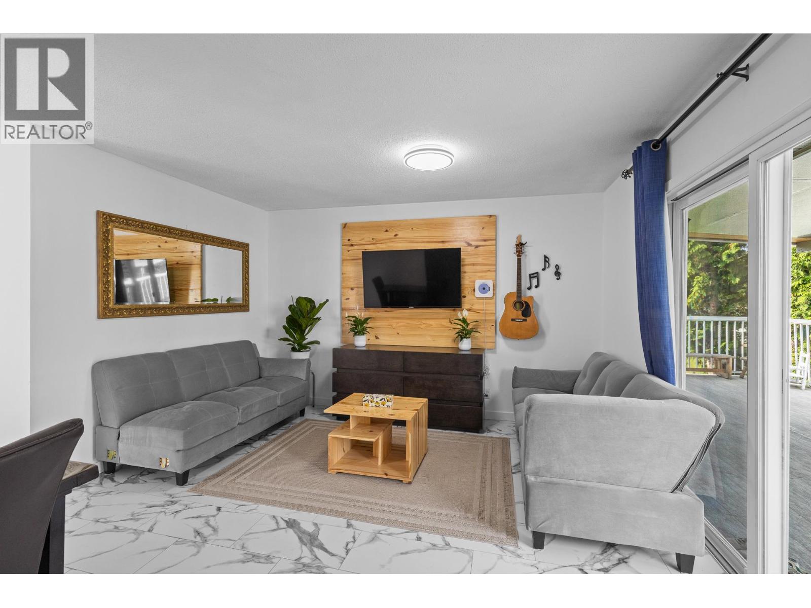 700 Fraser Road - 18