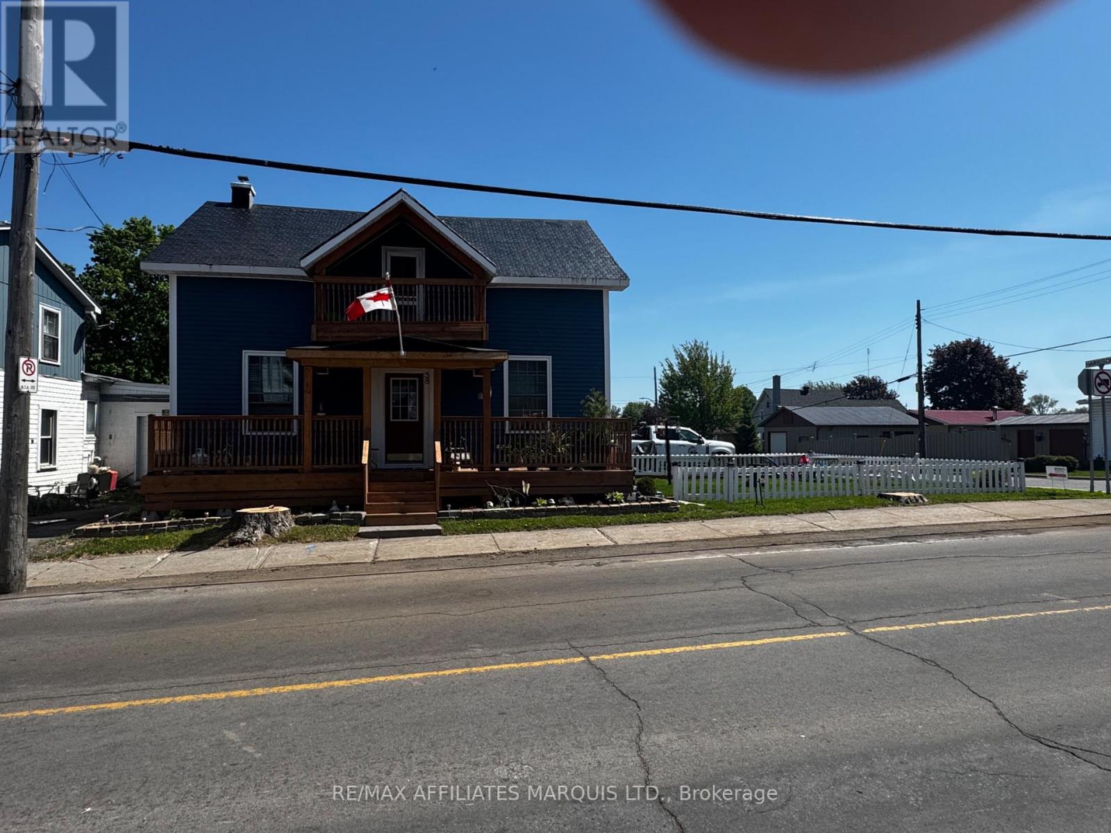 58 KENYON STREET W - 4