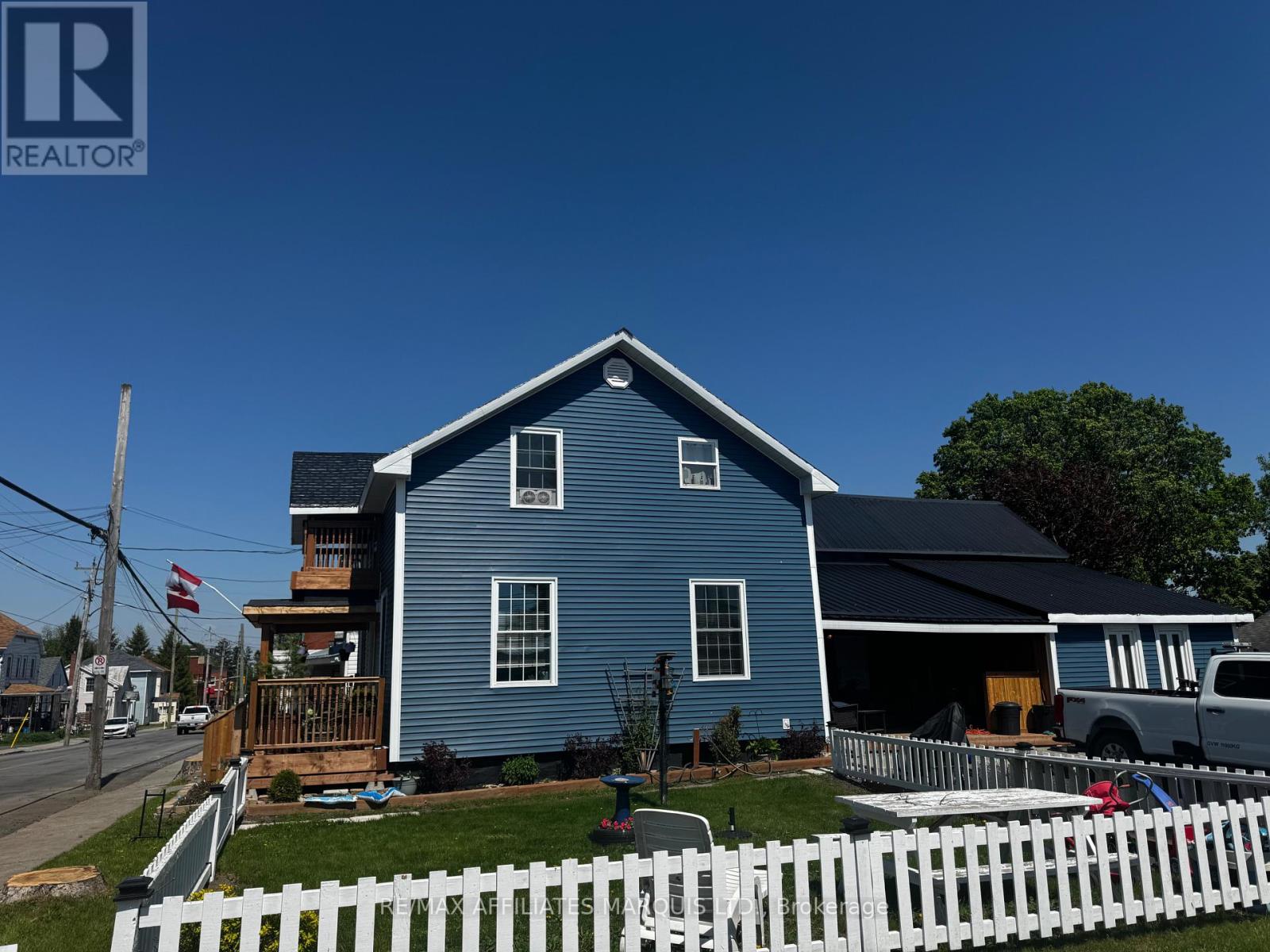 58 KENYON STREET W - 7