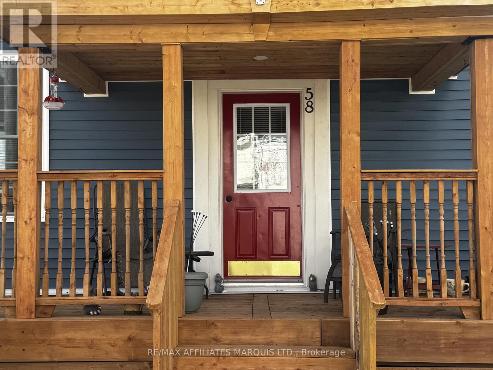 58 KENYON STREET W - 5
