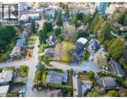 525 Perth Avenue, Coquitlam, BC V3J7V1 Photo 8