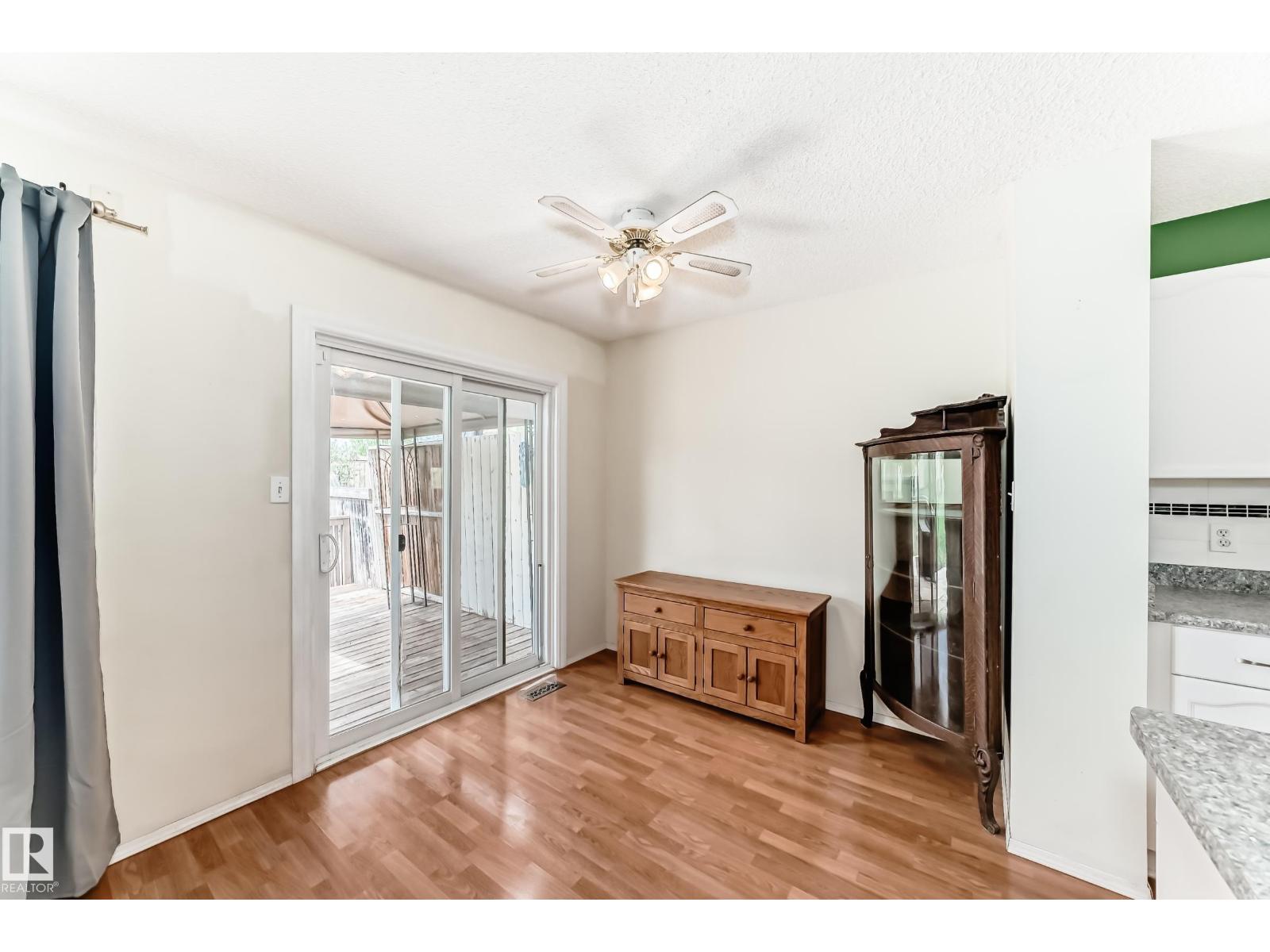 9147 165 AV NW - 14