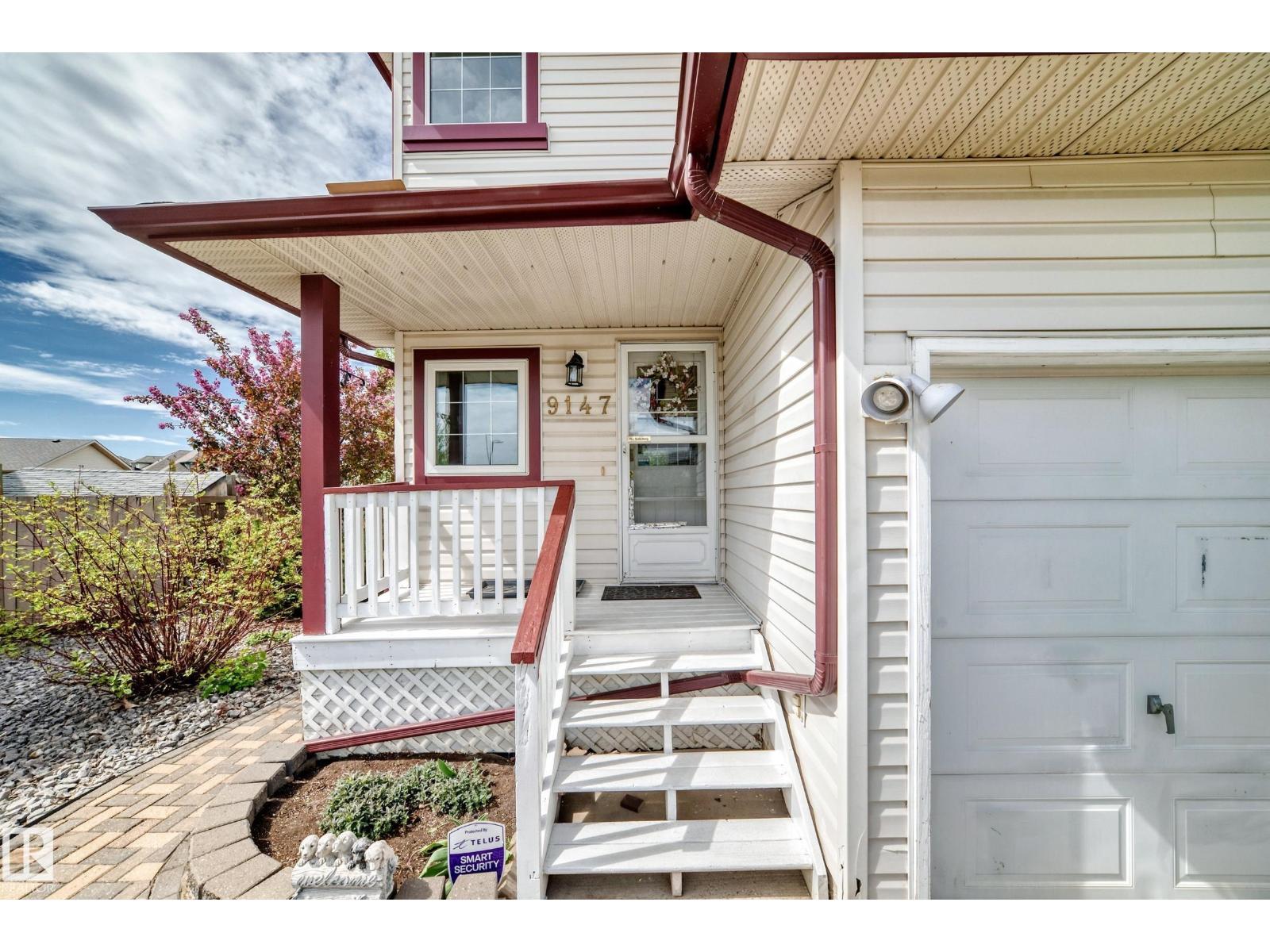 9147 165 AV NW - Image 3