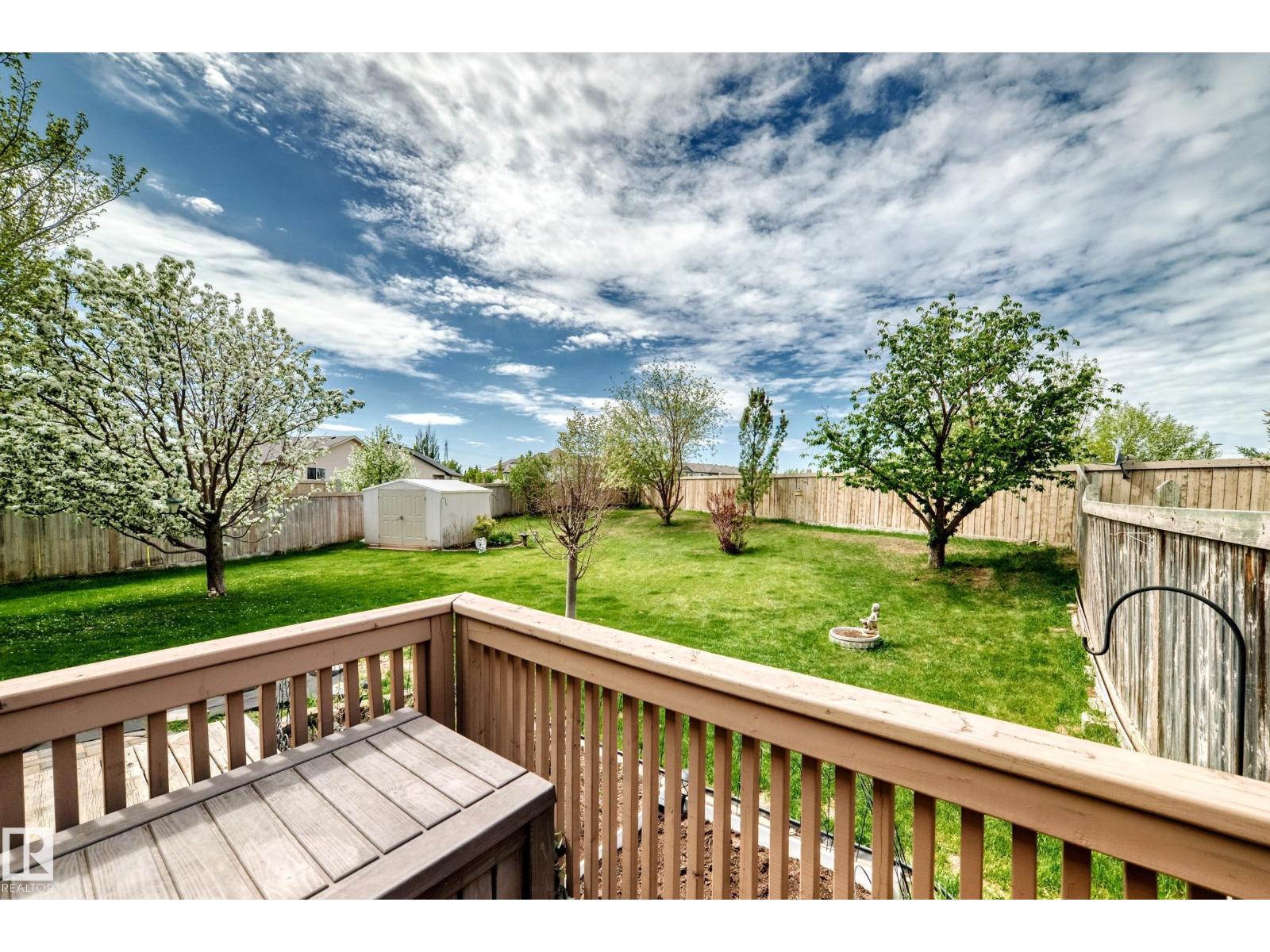 9147 165 AV NW - 36