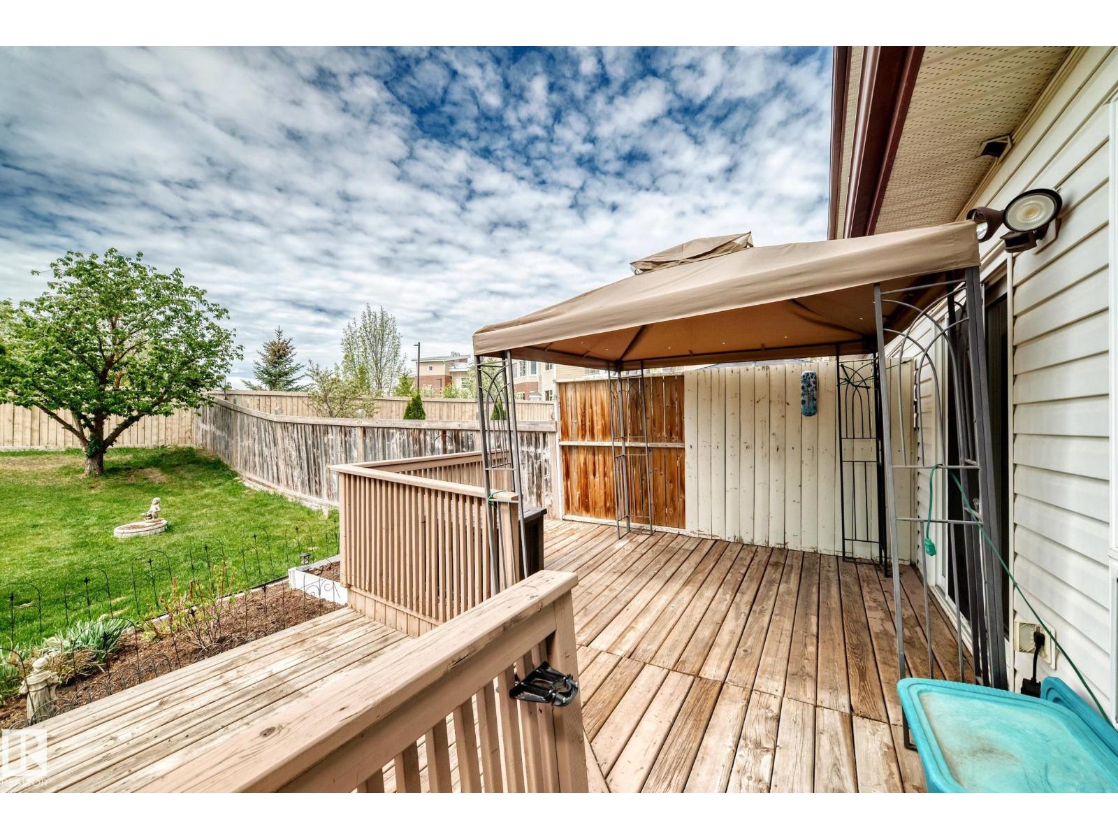 9147 165 AV NW - 37