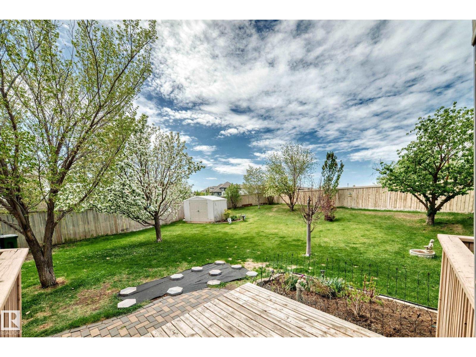 9147 165 AV NW - 45