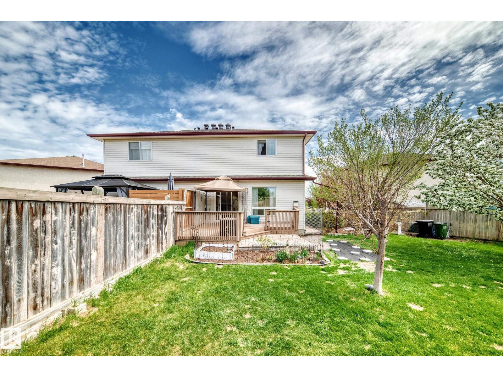 9147 165 AV NW - 50
