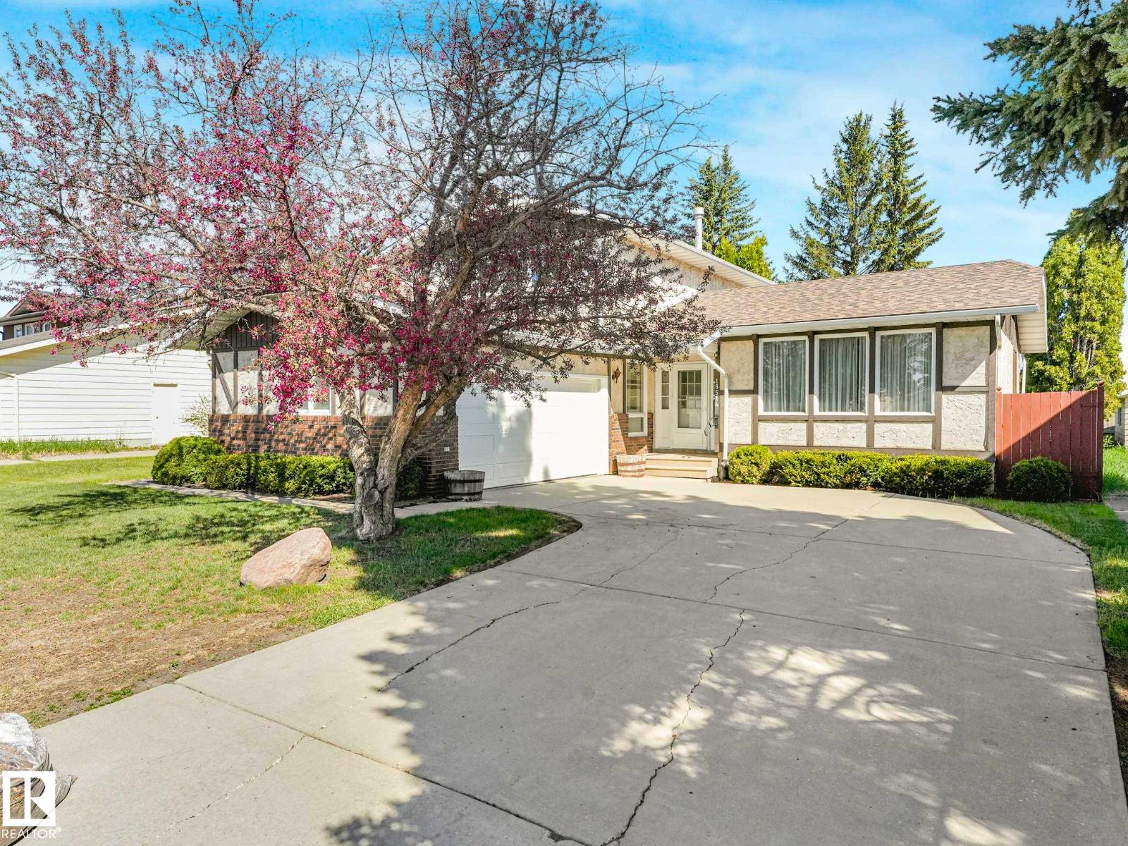 18514 86A AV NW - 1