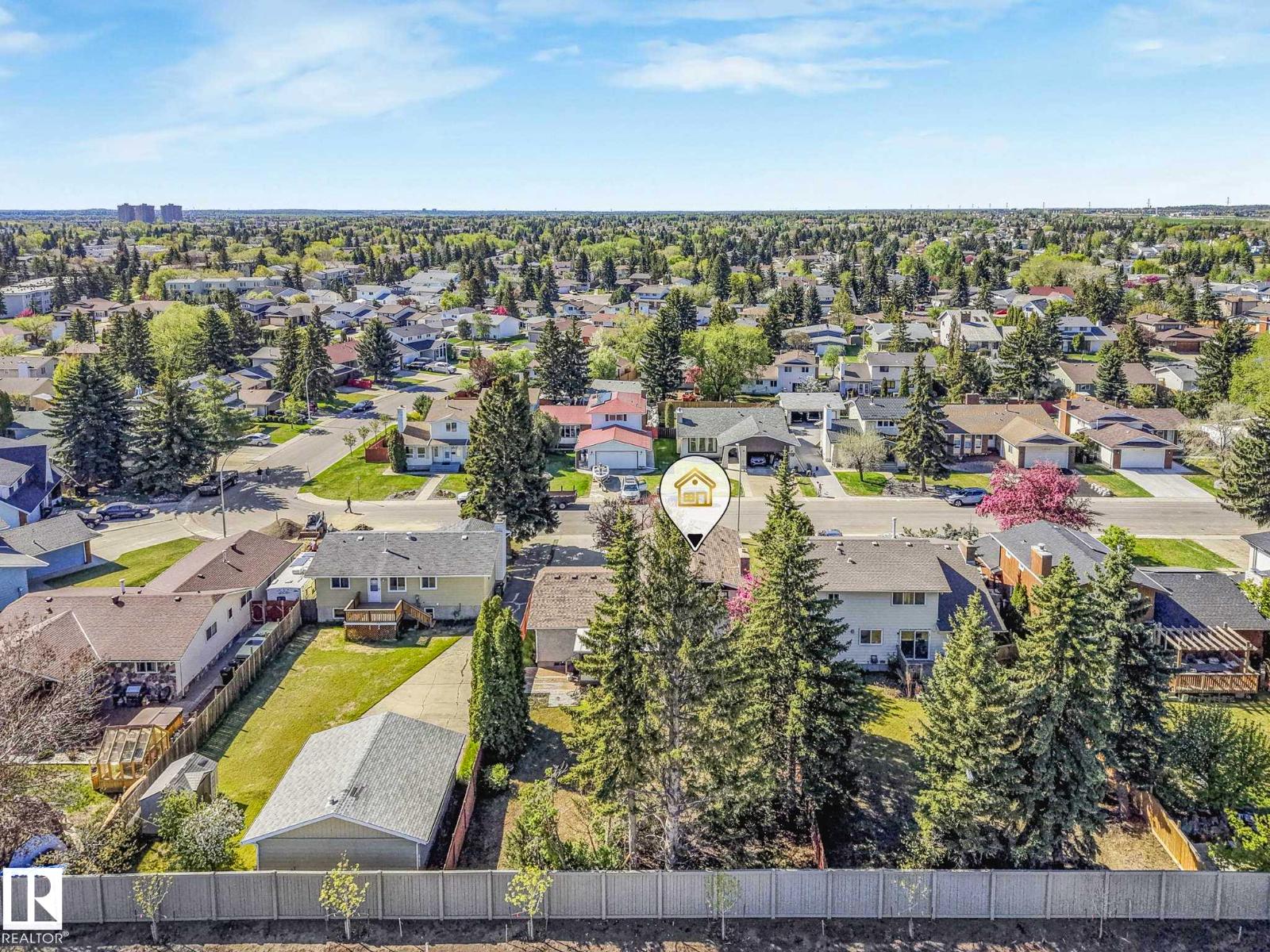 18514 86A AV NW - 70