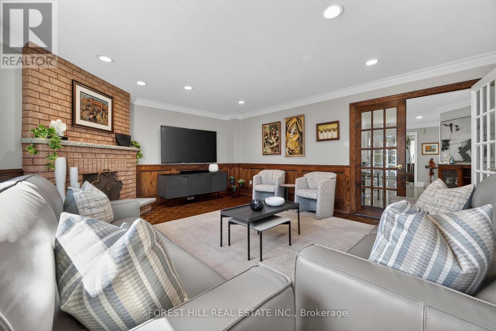 15 PALMERSTON DRIVE - 10