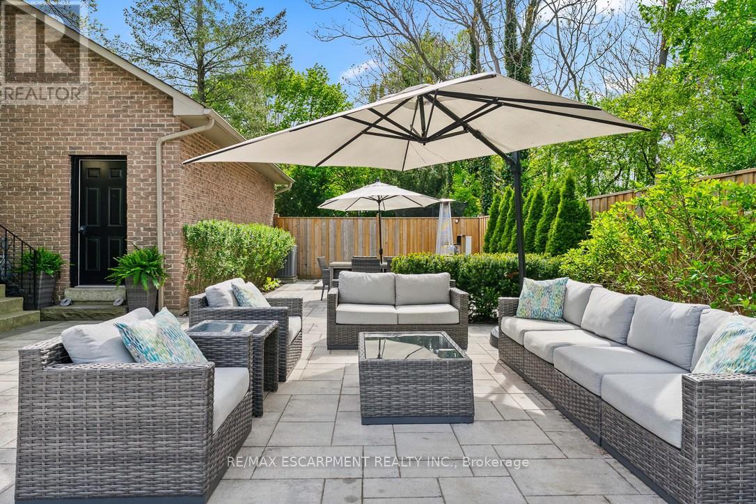 511 CHAMBERLAIN LANE - 42
