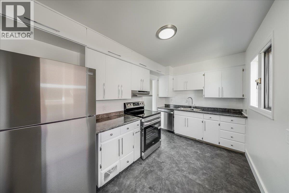 1480 Third Avenue - 3
