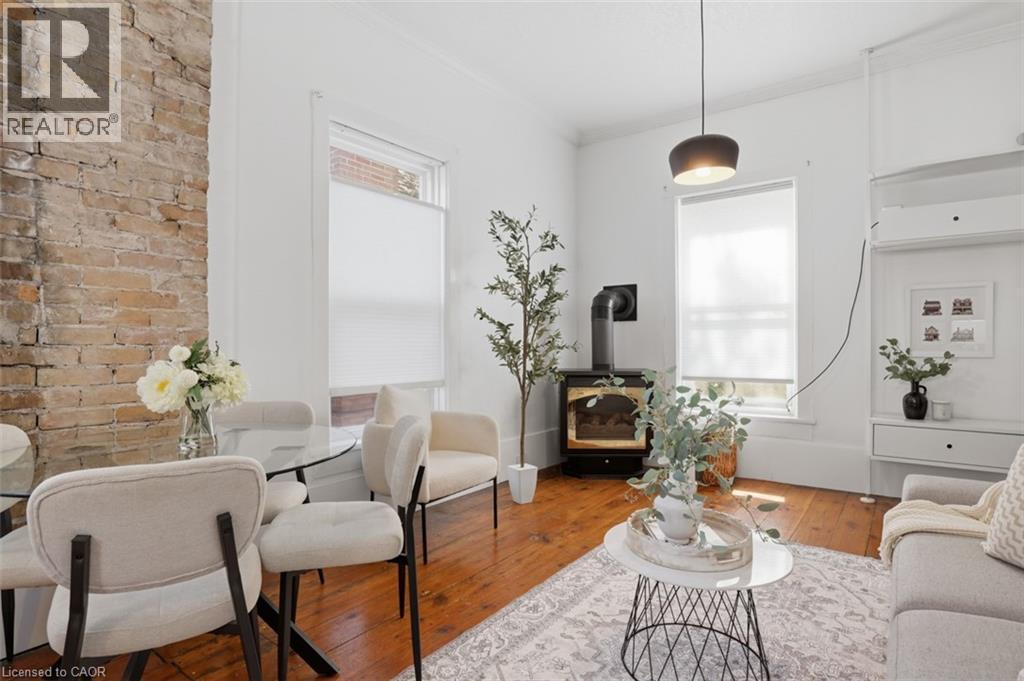 53 S EBY Street S - 16