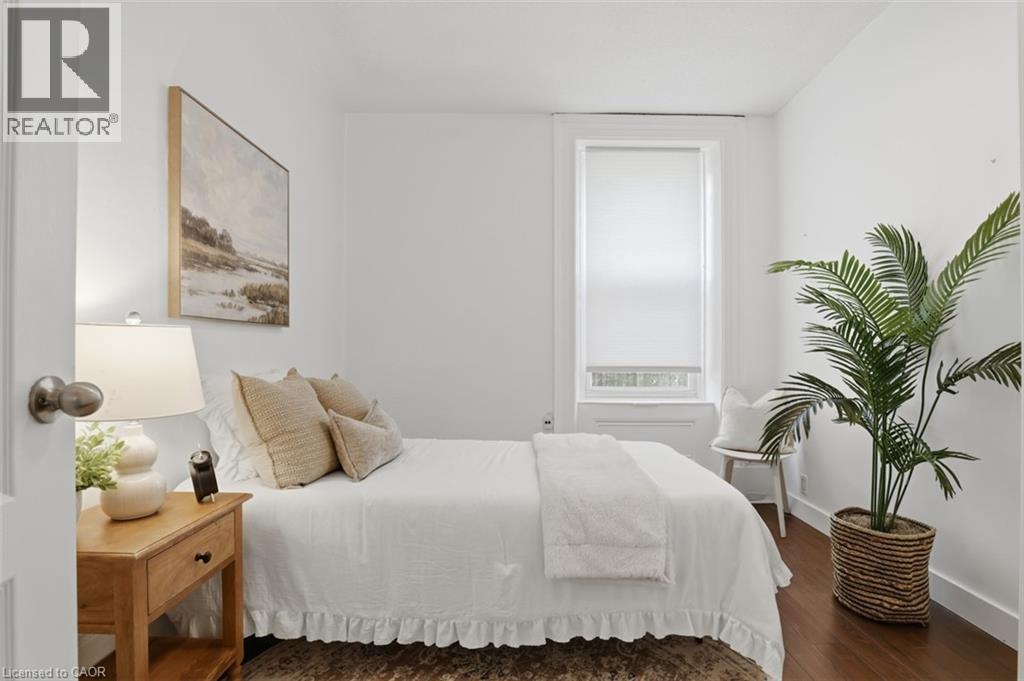 53 S EBY Street S - 46