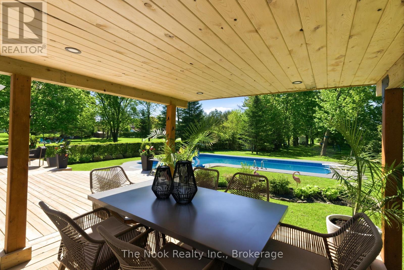 15 HILLSIDE DRIVE - 36